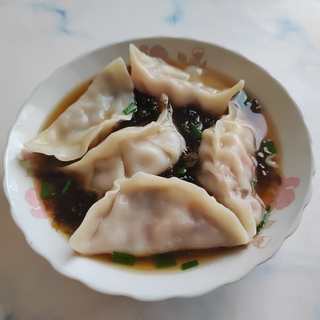 番茄豇豆鲜肉饺