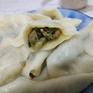 韭菜猪肉馅水饺