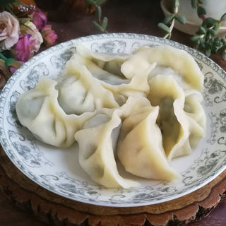 鲜肉香菇白菜饺子