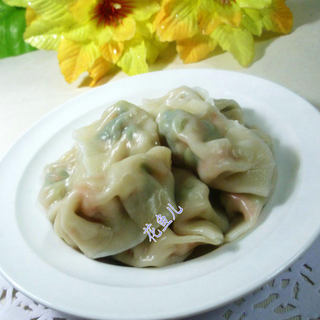 胡萝卜雪菜猪肉馅饺子