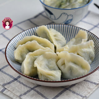 鸡蛋虾皮韭菜饺子