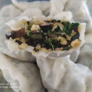 菠菜素水饺一一一清香型