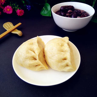香菇白菜馅发面蒸饺