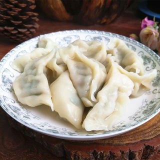虾仁丝瓜饺子