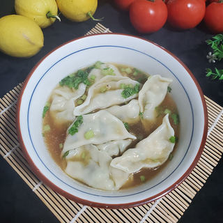 香芹鸡肉水饺