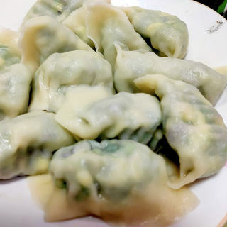 菠菜三鲜饺子