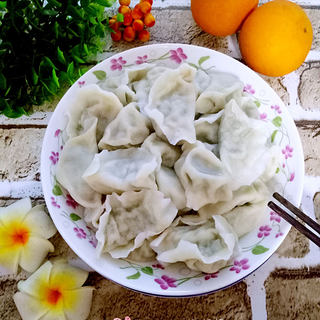芹菜猪肉馅饺子