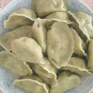 芹菜猪肉鲜虾饺