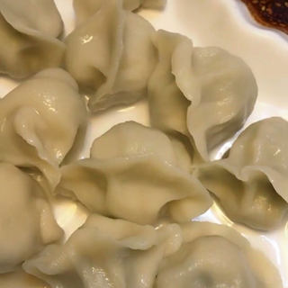 荠菜鲜肉水饺