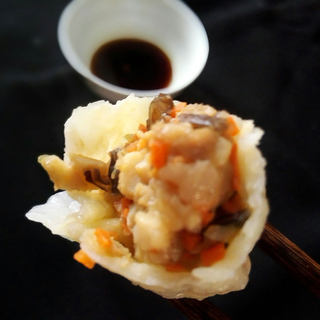 猪肉胡萝卜杏鲍菇水饺