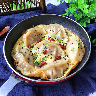 抱蛋煎饺