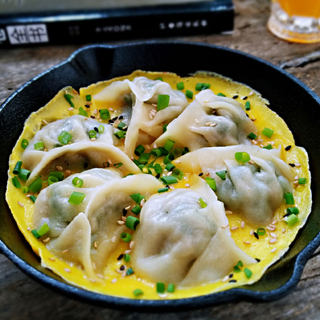 煎蛋抱饺