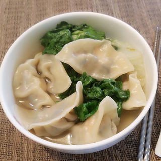 韭菜鲜虾猪肉饺