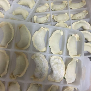 荠菜鲜肉水饺🥟