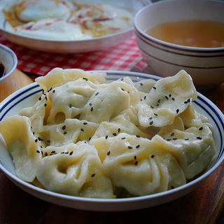 西兰花鲜肉饺子