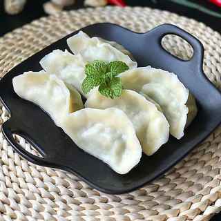 芹菜猪肉水饺