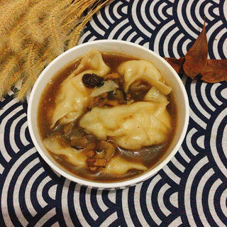 白菜猪肉汤饺