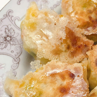 圆白菜素煎饺