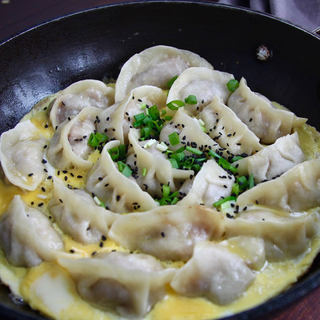 抱蛋煎饺