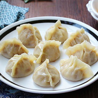 烫面白萝卜蒸饺