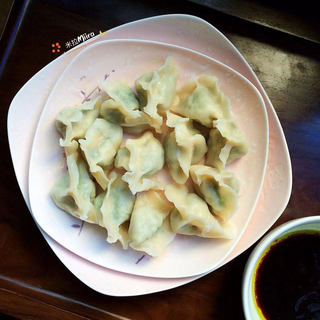 芹菜猪肉水饺