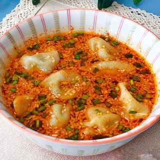 酸汤水饺
