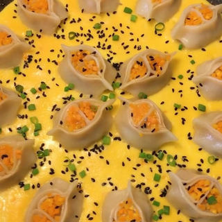 鸡蛋抱饺