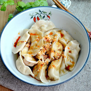 榨菜鲜肉饺子