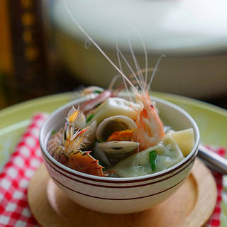 海鲜鸡蛋汤饺