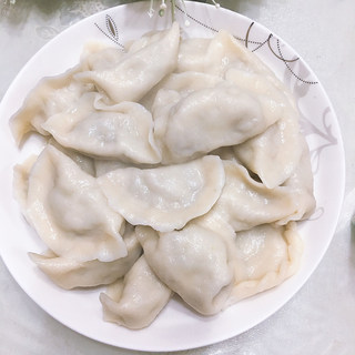 芹菜猪肉水饺
