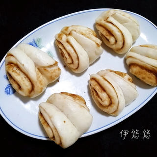 面食一一老面芝麻酱花卷