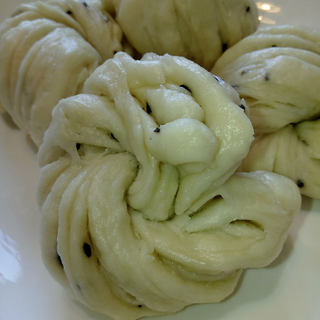 黑芝麻花卷