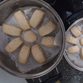 刀切红糖馒头