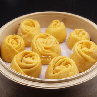 玫瑰花南瓜馒头