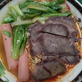 香辣白菜牛肉拉面