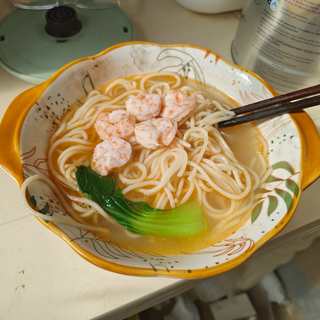 鲜虾海鲜面