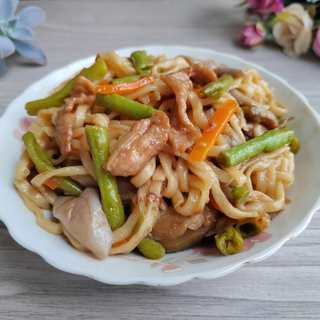 茄子豆角焖面