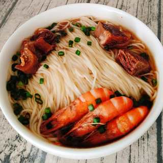 牛肉虾面