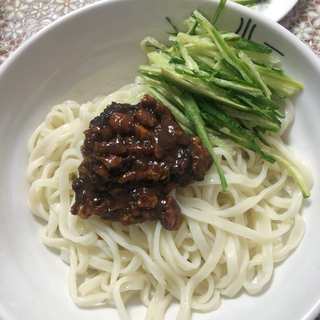 爸爸的炸酱面，儿时最美的味道