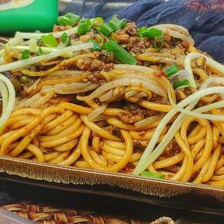 肉末酱拌面
