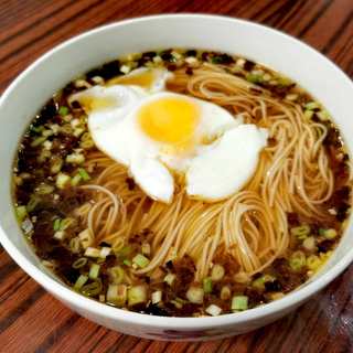 酸汤龙须面