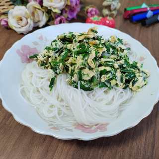 韭菜鸡蛋面