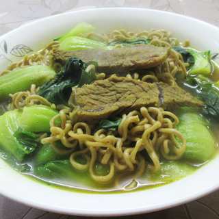 牛肉青菜荞麦面