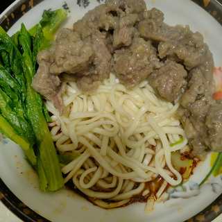 滑肉面