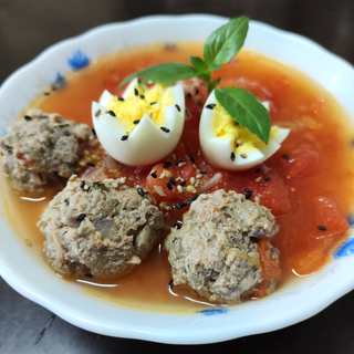 牛肉丸鸡蛋西红柿汤面