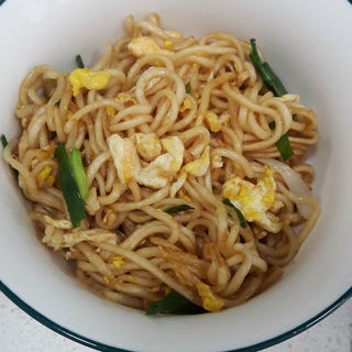 香葱蛋炒面