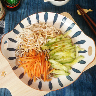 鸡丝凉面
