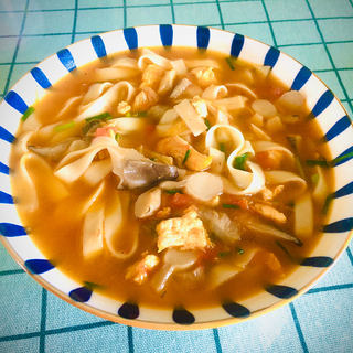 鸡肉蘑菇汤面