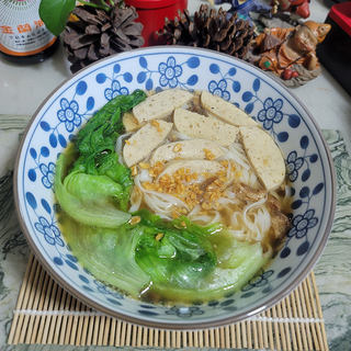 肉卷汤面