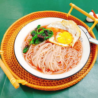 红苋菜“补钙菜”～鸡蛋苋菜捞面